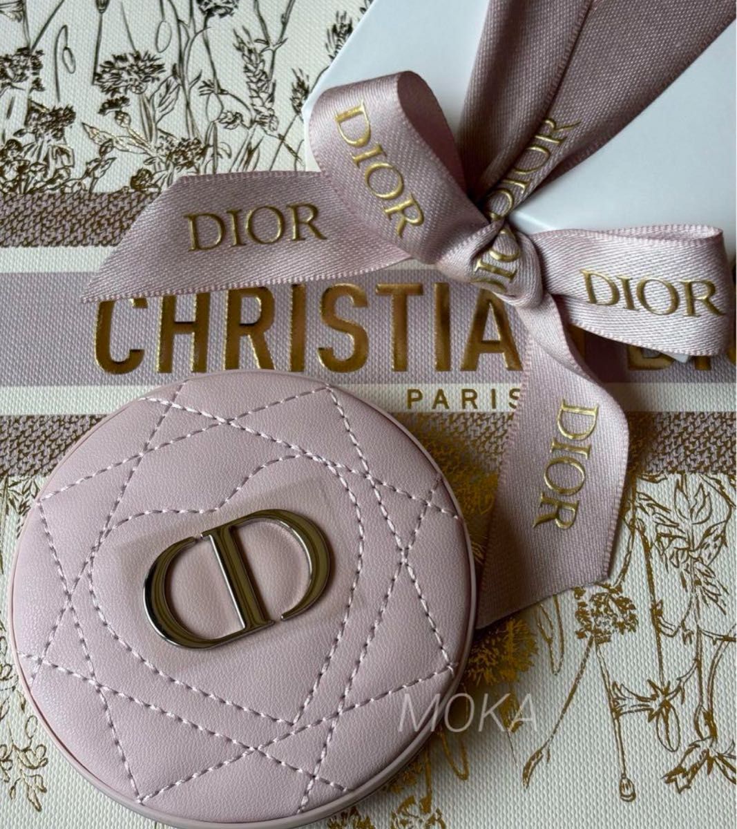 最新 DIOR ディオール コンパクトミラー ハートキルティング 最新 DIOR ディオール コンパクトミラー ハートキルティング