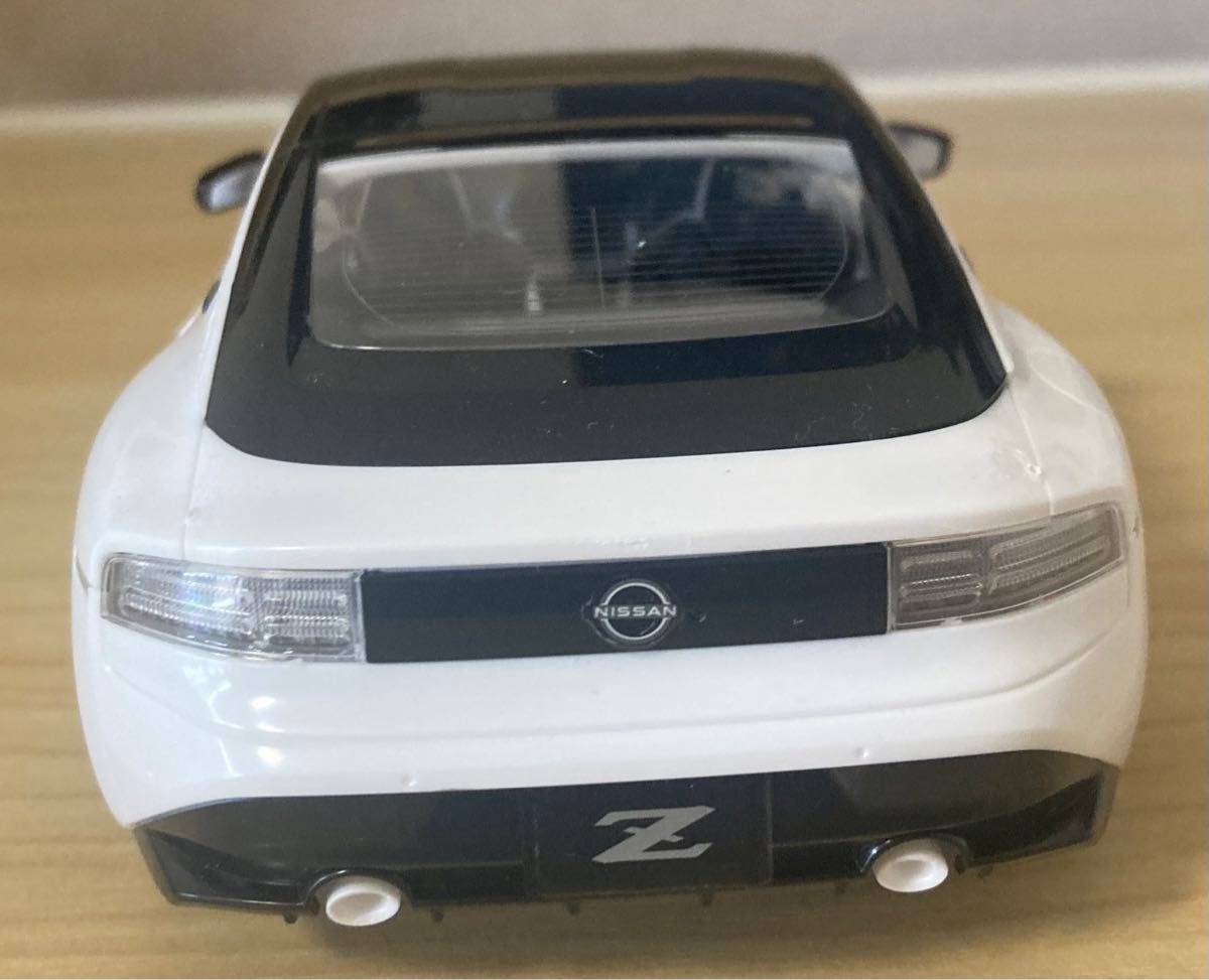 タミヤ　プラモデル　1/24 日産　フェアレディZ RZ34 完成品