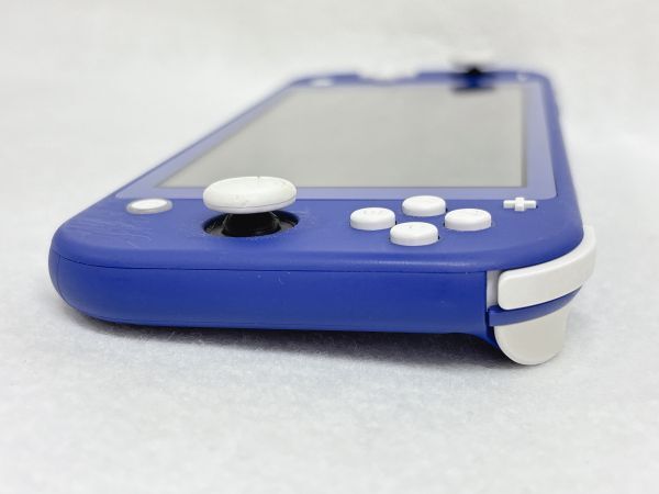 中古/初期化済 Nintendo Switch Lite Blue ＋ あつまれどうぶつの森セット 任天堂 スイッチ ライト ブルー 本体 ソフト 203234/203236_画像6