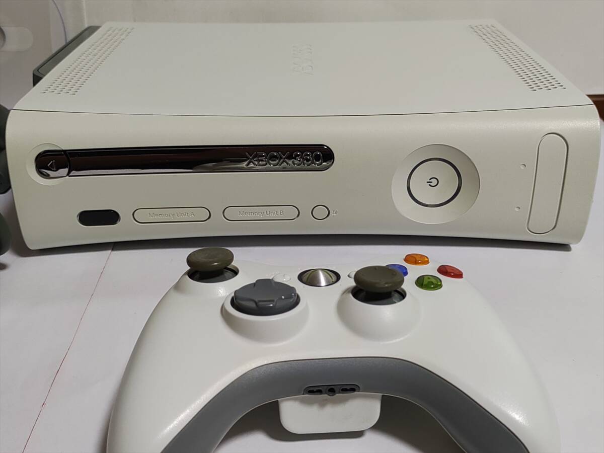 Xbox360 1TB HDD RGH 付属品付 動作OK 日本語化 (Jasper) [N905]の画像3
