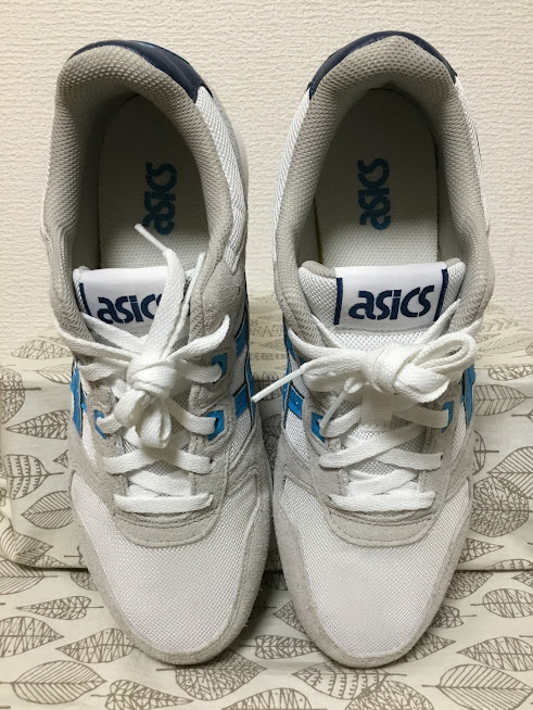 ◆美品 送料込◆25.5 アシックス ASICS スニーカー 白 03◆0517