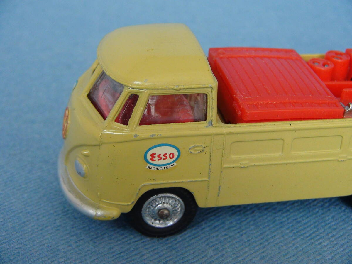 【希少】1960年代古いイギリス・コーギー1/43位VWタイプ2/T1レッカー車/トーイングカー鶯色・美品の画像8