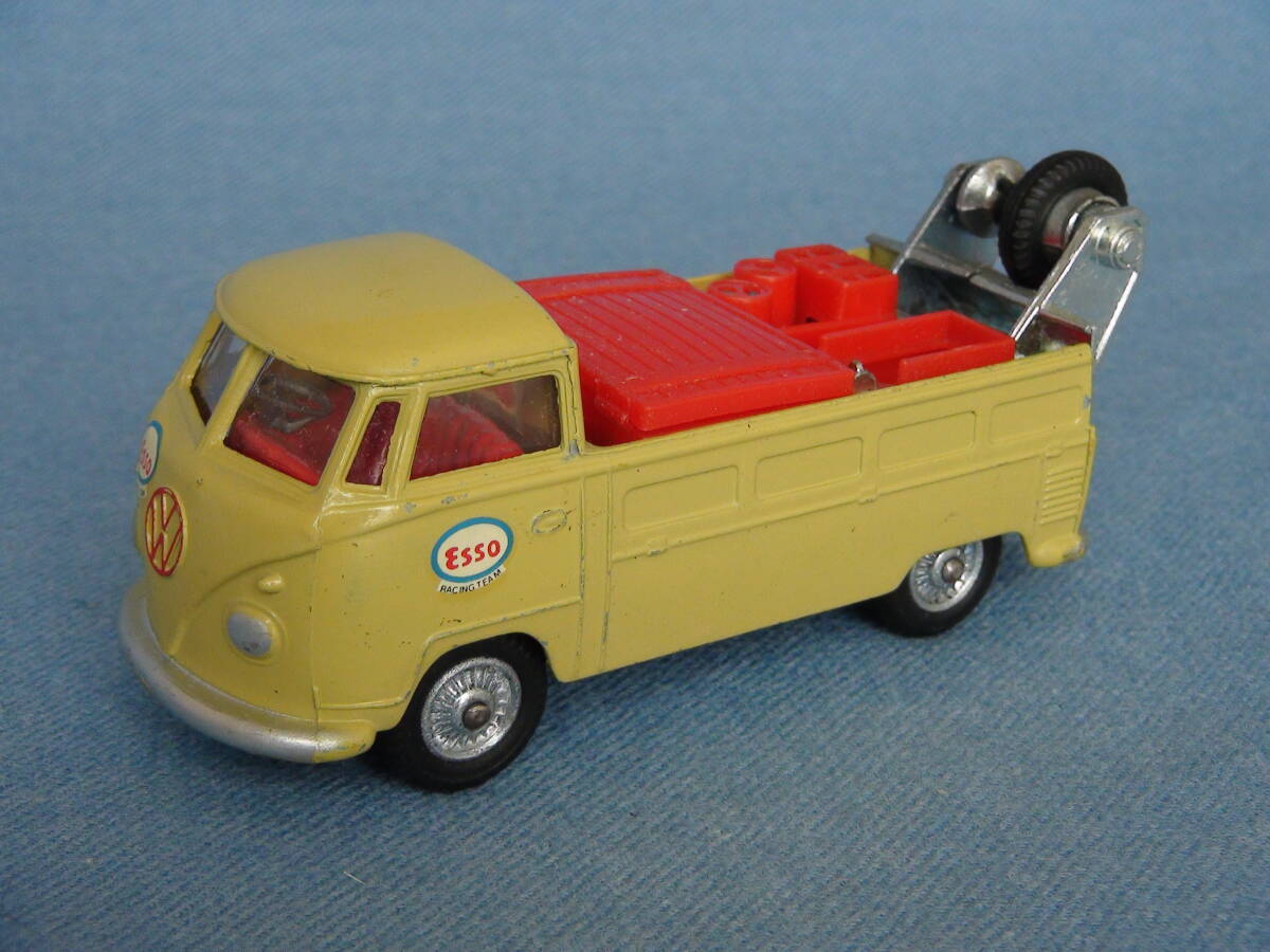 【希少】1960年代古いイギリス・コーギー1/43位VWタイプ2/T1レッカー車/トーイングカー鶯色・美品_画像1