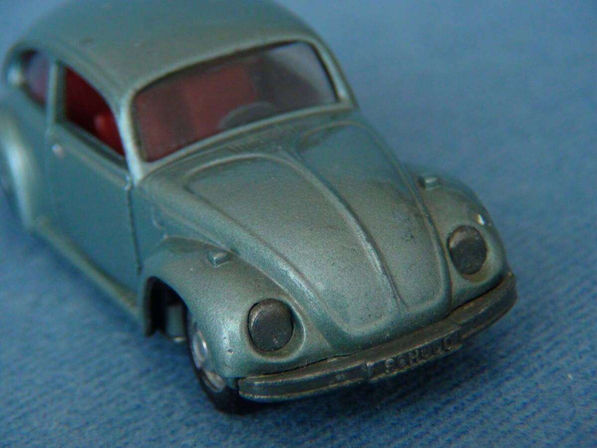 1970年代古い西ドイツ・シュコー1/66VW旧型ビートル1302Sノーマルタイプ薄青銀メタ_画像3