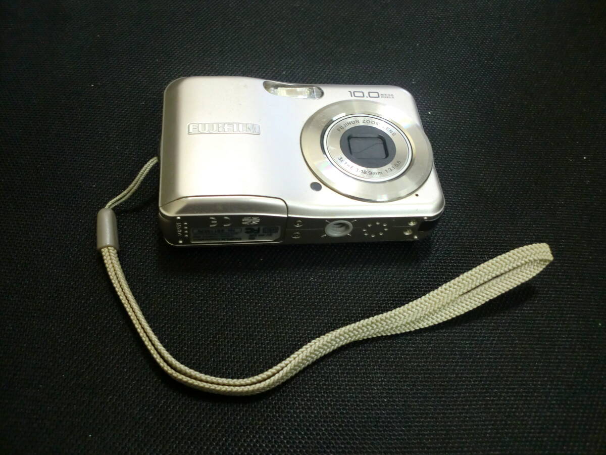 コレクション●中古 カメラ FUJIFILM フジフィルム A100 FUJIFILM ZOOM LENS 3× f=6.3-18.9mm 1:3.1-5.6 通電のみ確認済 _画像3