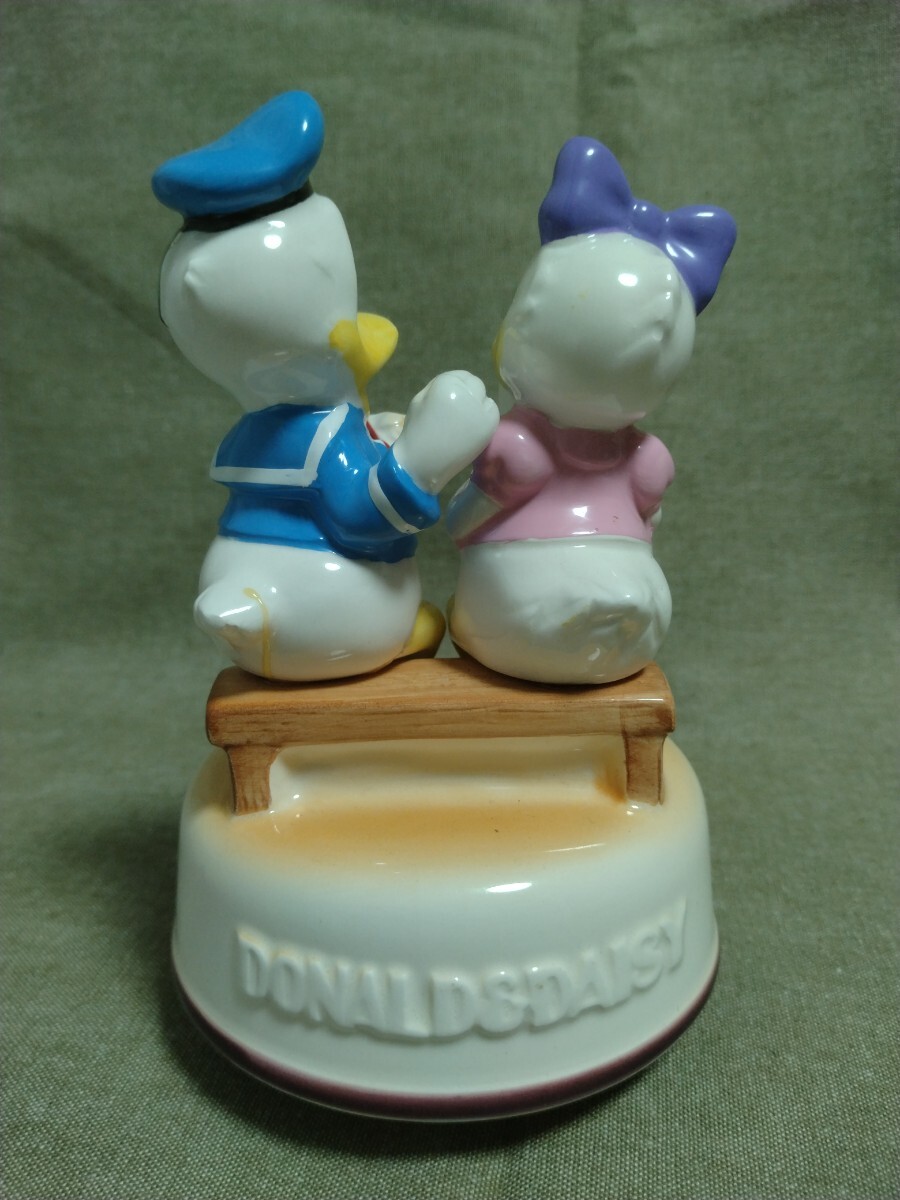  Disney Donald music box Vintage 