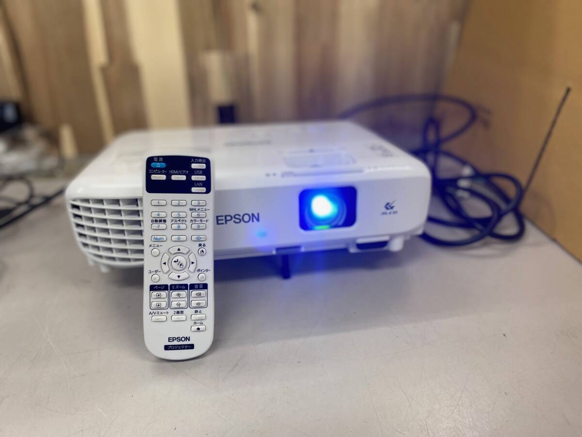 EPSON EB-W05 проектор 1 шт. 4-26-B