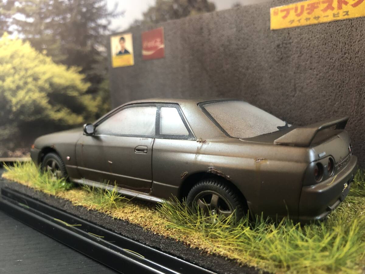 レトロな風景 1/32 ニッサン スカイライン R32 GTR 旧車 自作ジオラマ完成品 ケース付_画像6