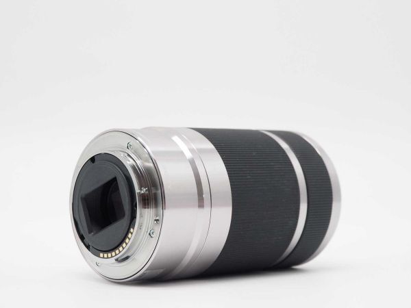 ソニー Sony E 55-210mm f/4.5-6.3 OSS Silver SEL55210 Lens [新品同様] #Z1434A_画像6