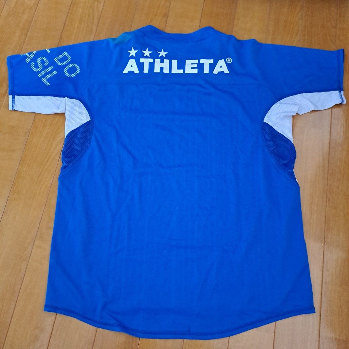 ATHLETAサッカー Tシャツ 青 半袖