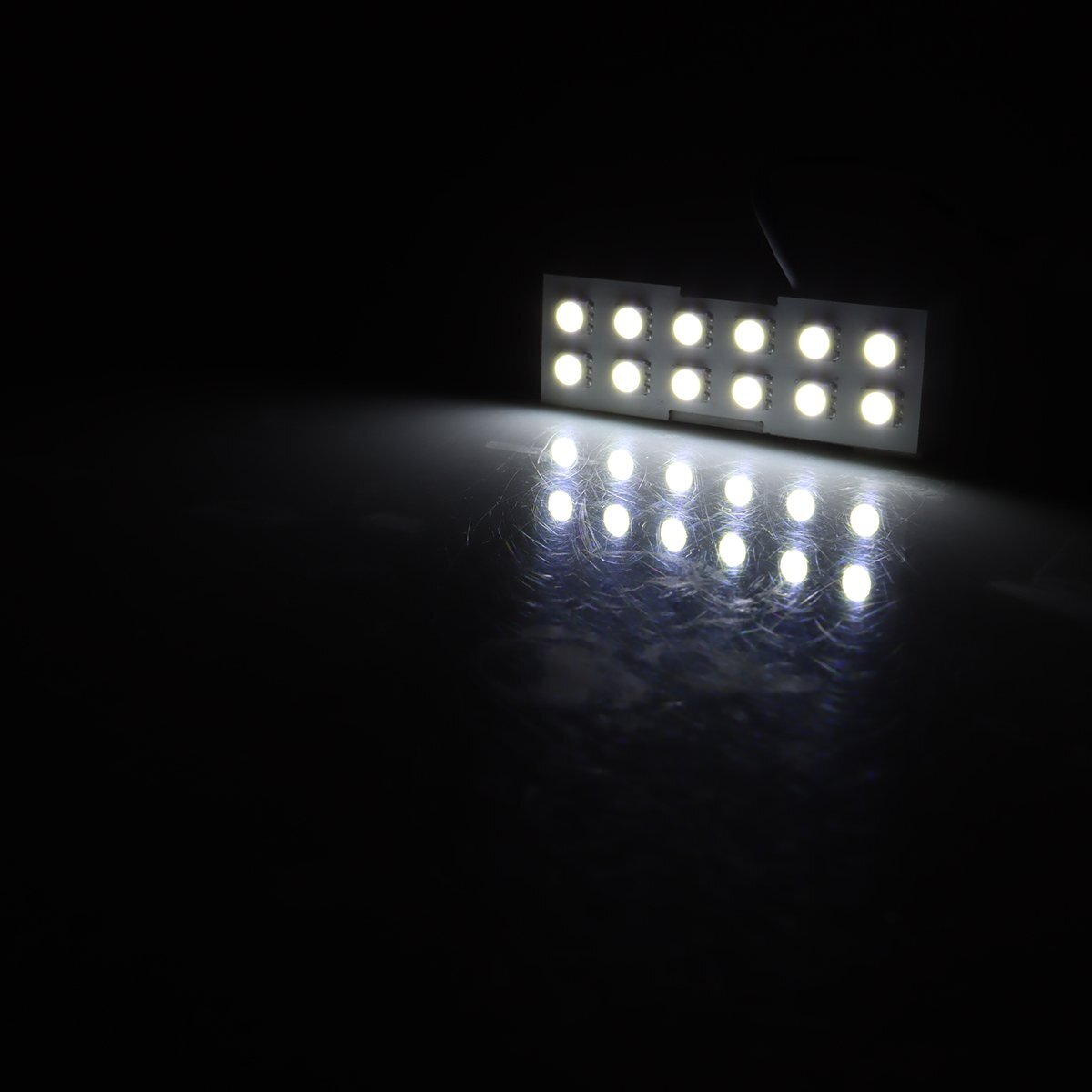 爆光 ピクシスメガ LEDルームランプ 後期 LA700A LA710A ホワイト 車種専用設計 トヨタ 2016年6月～2021年9月 RZ537_画像6