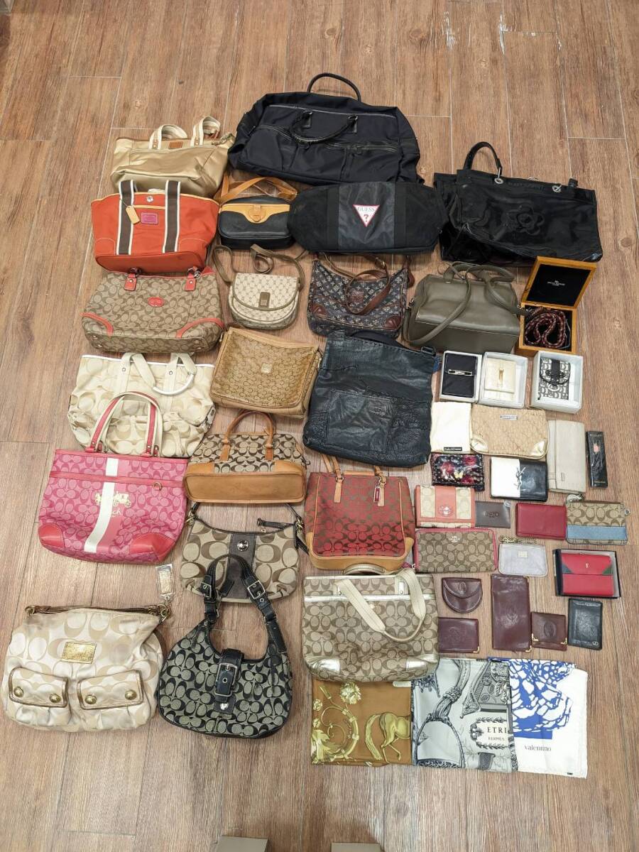 [B7803~14746AK] brand bag etc. summarize . summarize 40 point and more COACH LOEWE Cartier etc. lady's bag purse pouch scarf 