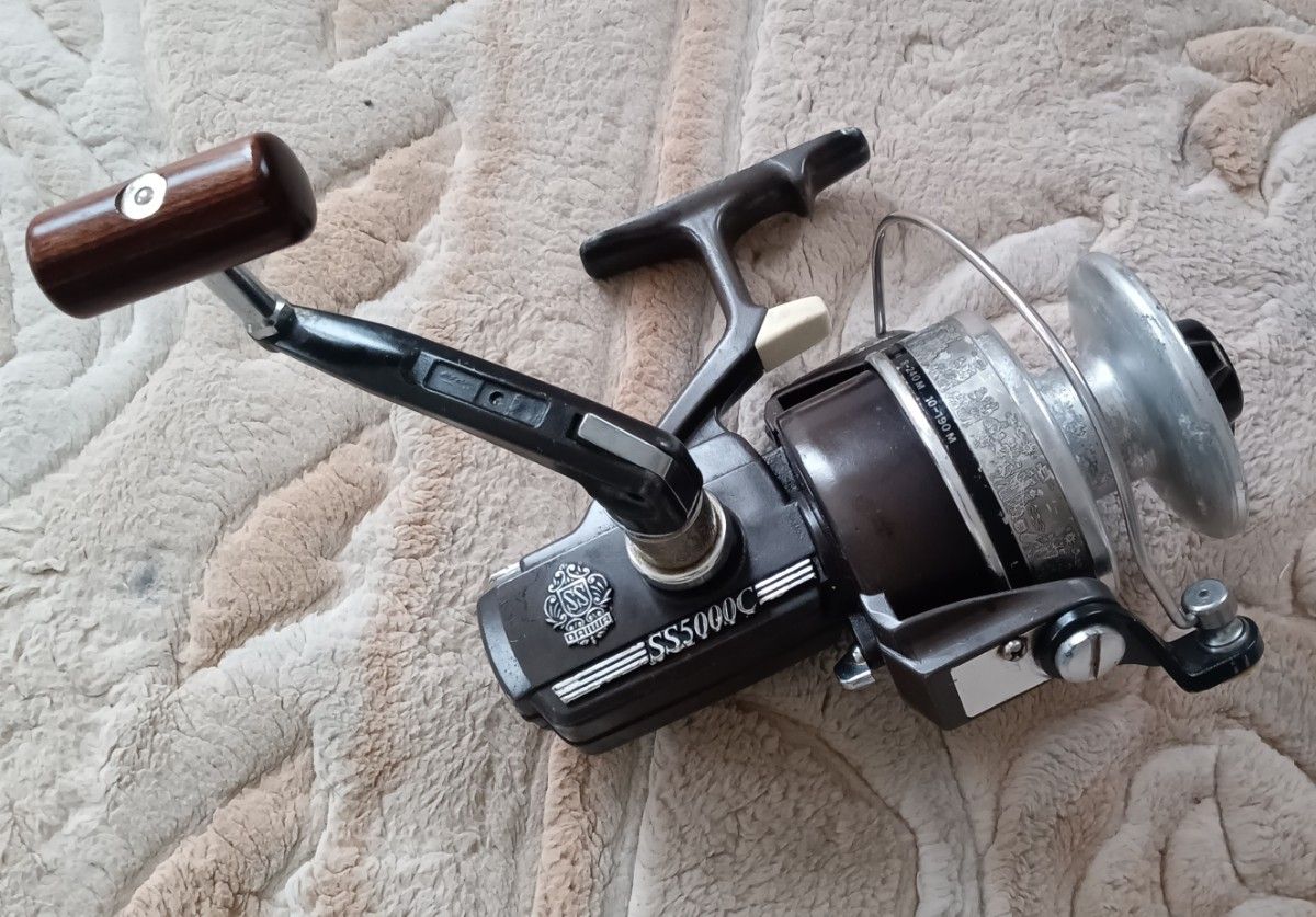 DAIWA SS5000C スピニングリール