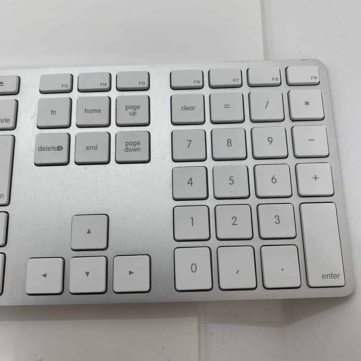 （517-12）【動作OK】中古 Apple アップル 純正 A1243 日本語 キーボード　_画像4