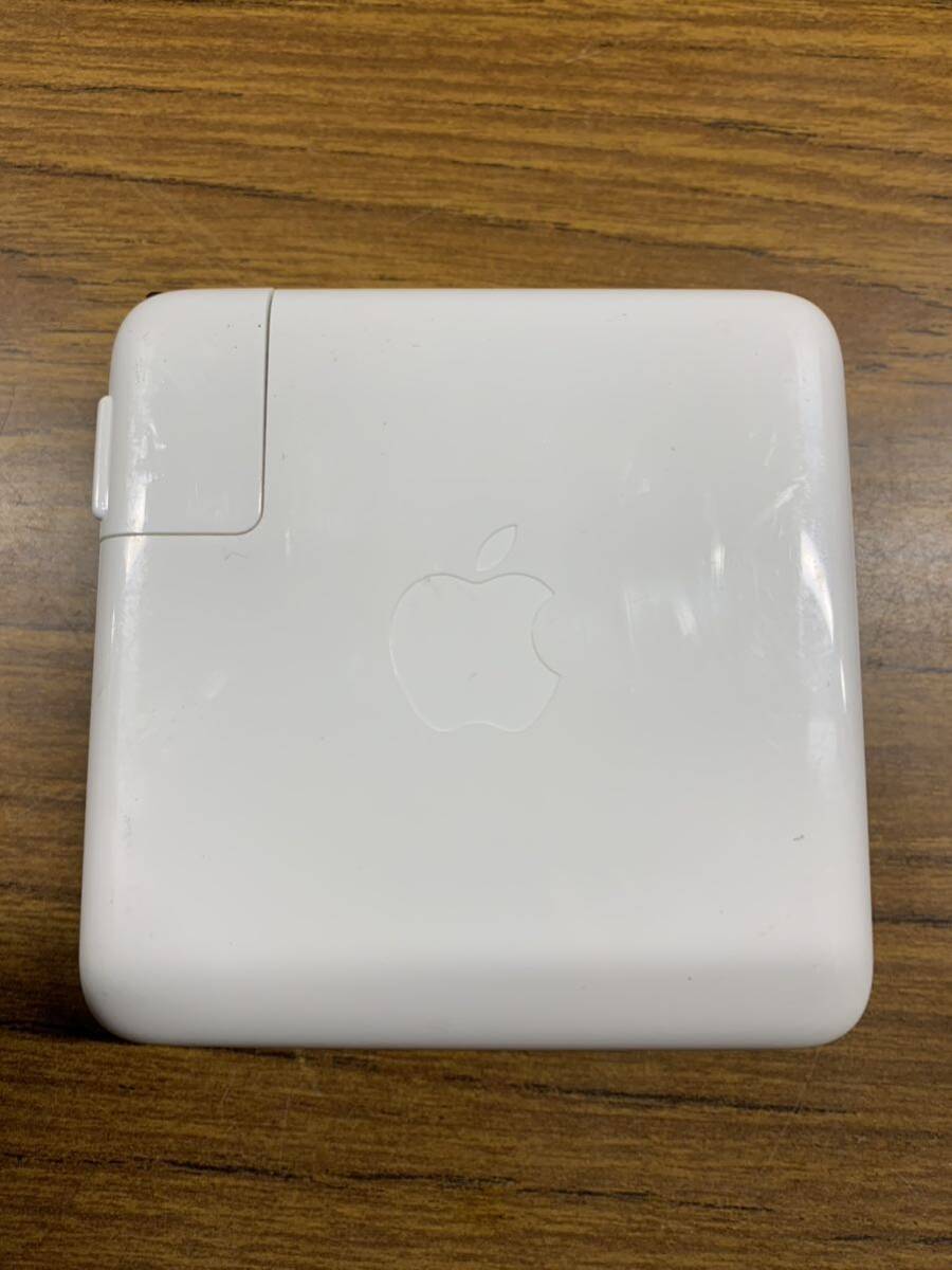 X030) 【動作品】Apple 純正 87W USB Type-C Power Adapter A1719 MacBook ACアダプター 動作OK　　　_画像2