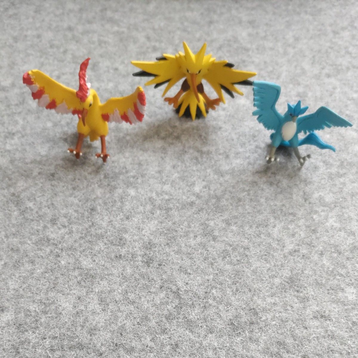 □サンダー、ファイヤー、フリーザー□ ポケモンスケール □サンダー、ファイヤー、フリーザー□ ポケモンスケール