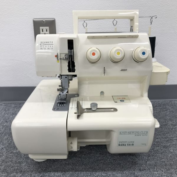 I228-SG2-407 JUKI ジューキ KNIT SEWING CLUB baby-lock ベビーロックミシン ハンドクラフト 手工芸 フットペダル付き ※針動作確認済み_画像2