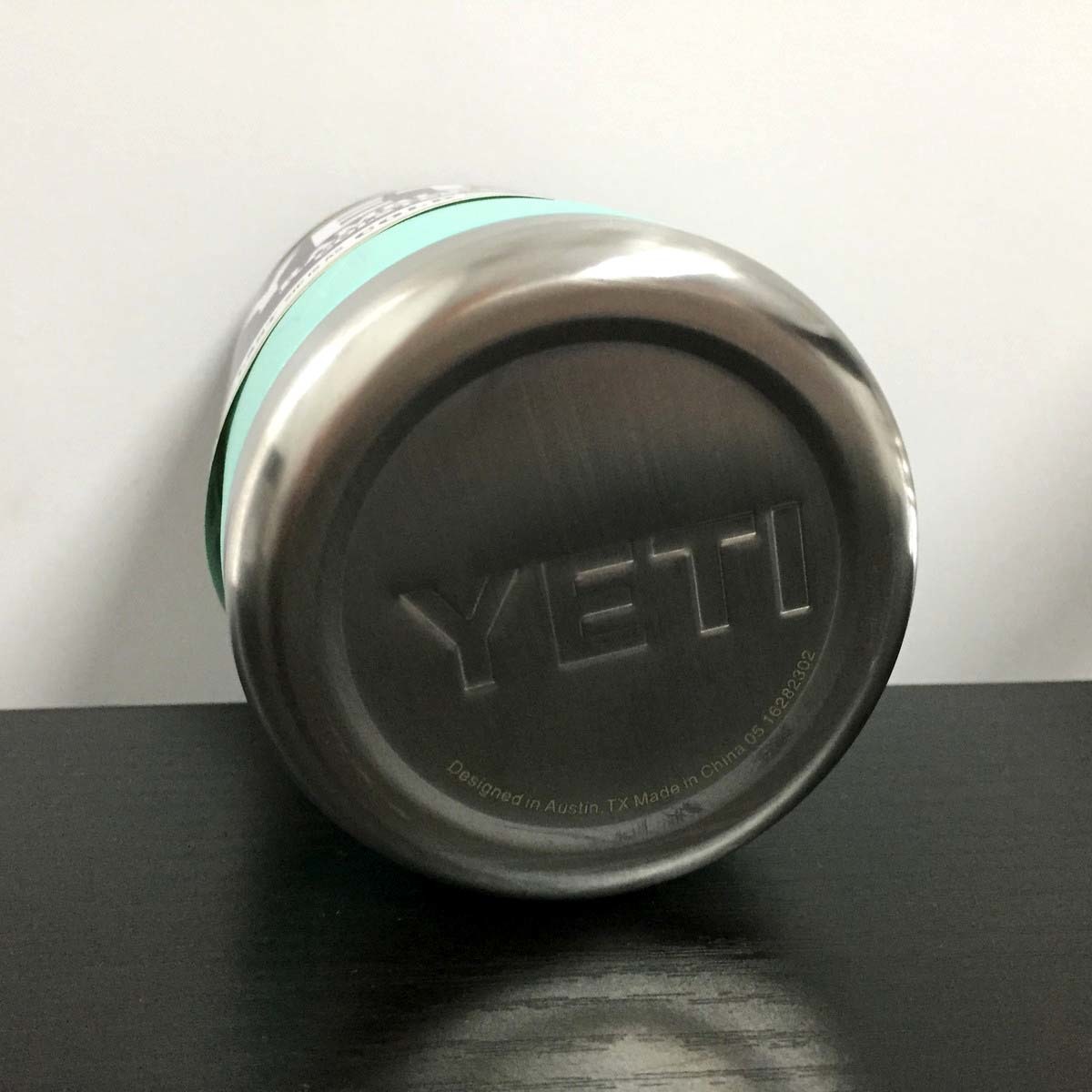 YETI イエティ ランブラー コルスター ミント 12オンス 12oz 缶クーラー 保温 保冷 アウトドア 水筒 ボトル_画像3