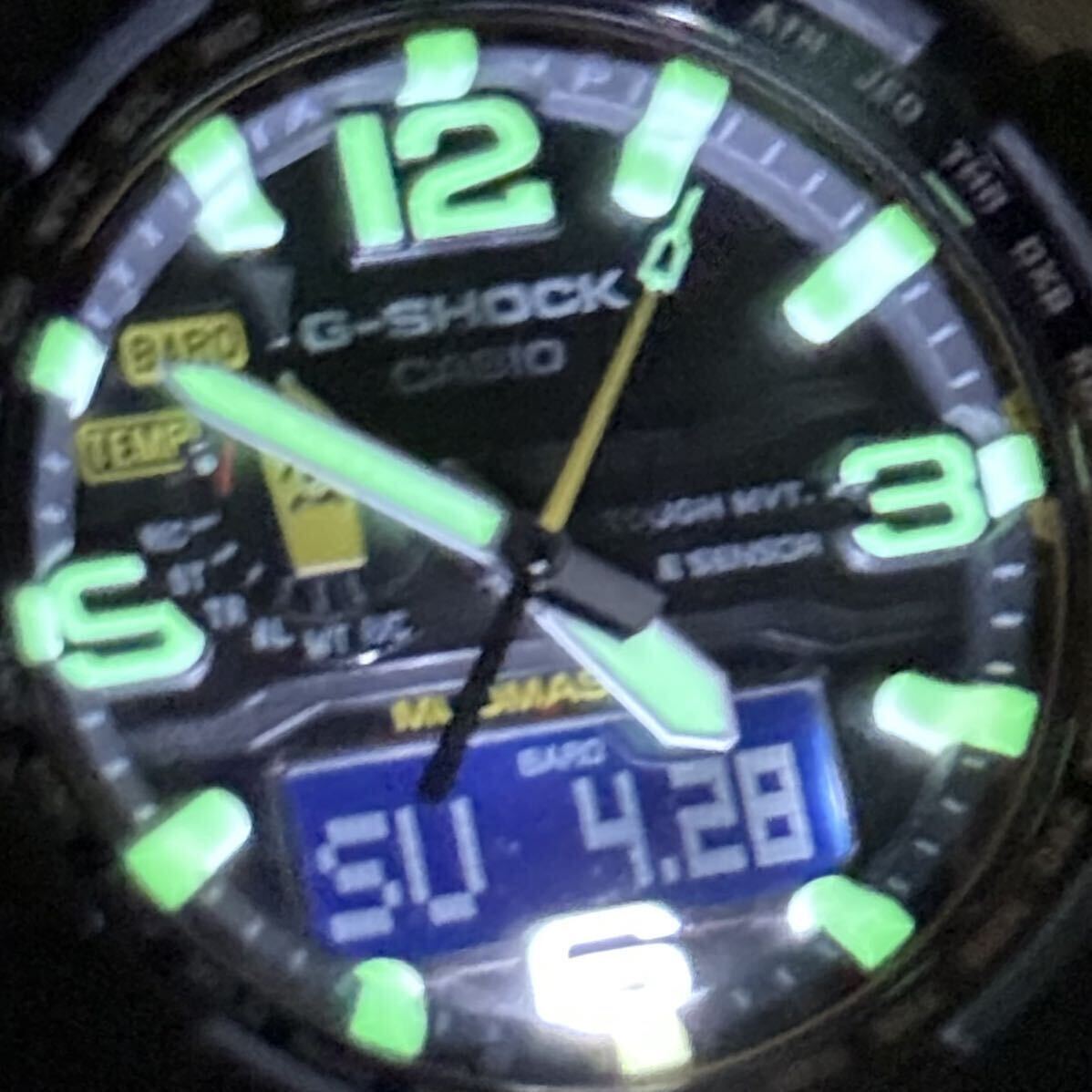 未使用同様 極美品 箱説タグ付G-SHOCK GWG-1000-1A3JF MUDMASTER タフソーラー電波受信 電波ソーラー マルチバンド6 トリプルセンサーの画像9