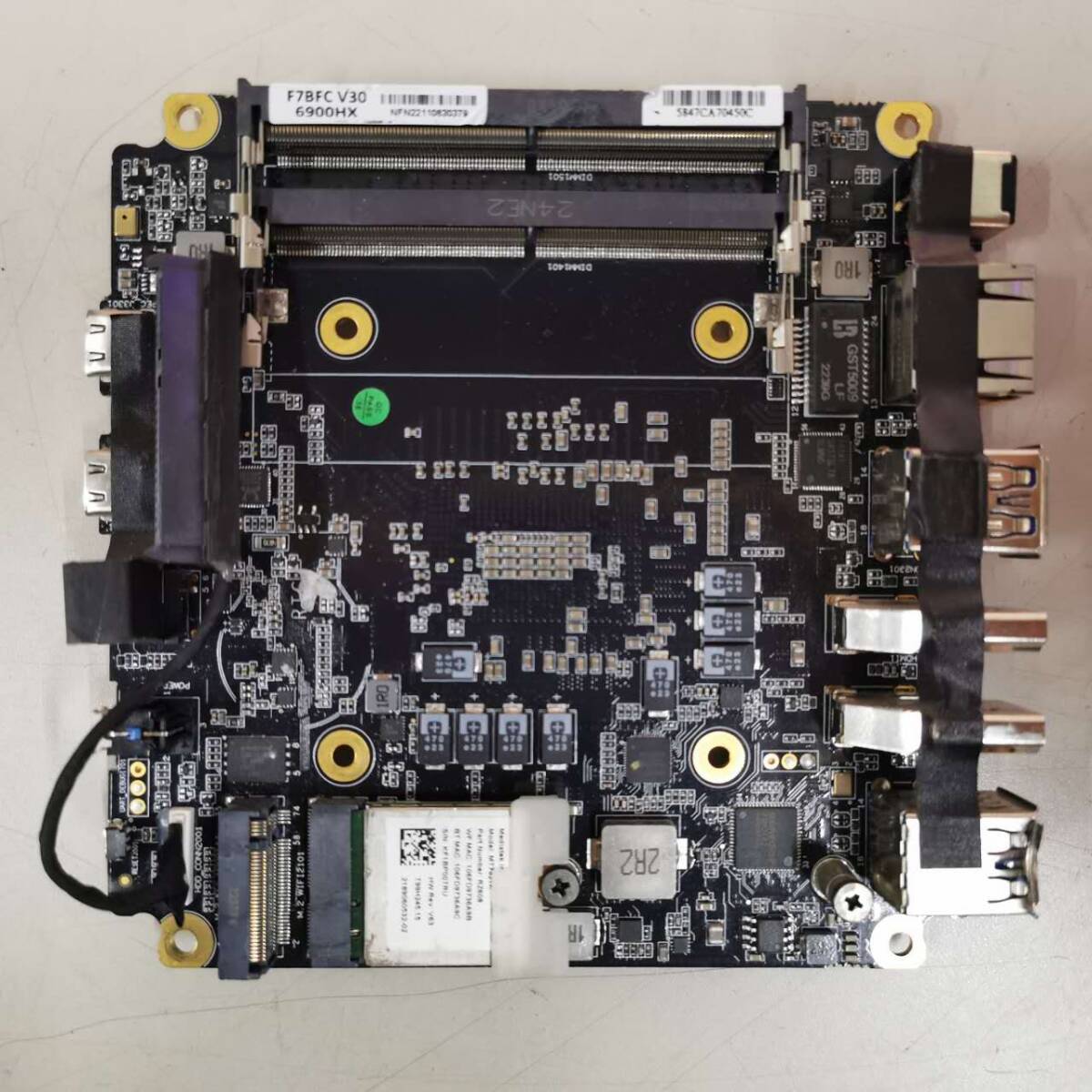 F7BFC V30/miniPCマザーボード/6900hx CPU/ddr5/ TypeC/ｍ.2 + SATA/PCパーツ DIY 修理材料★動作未確認・ジャンク★現状渡し_画像1