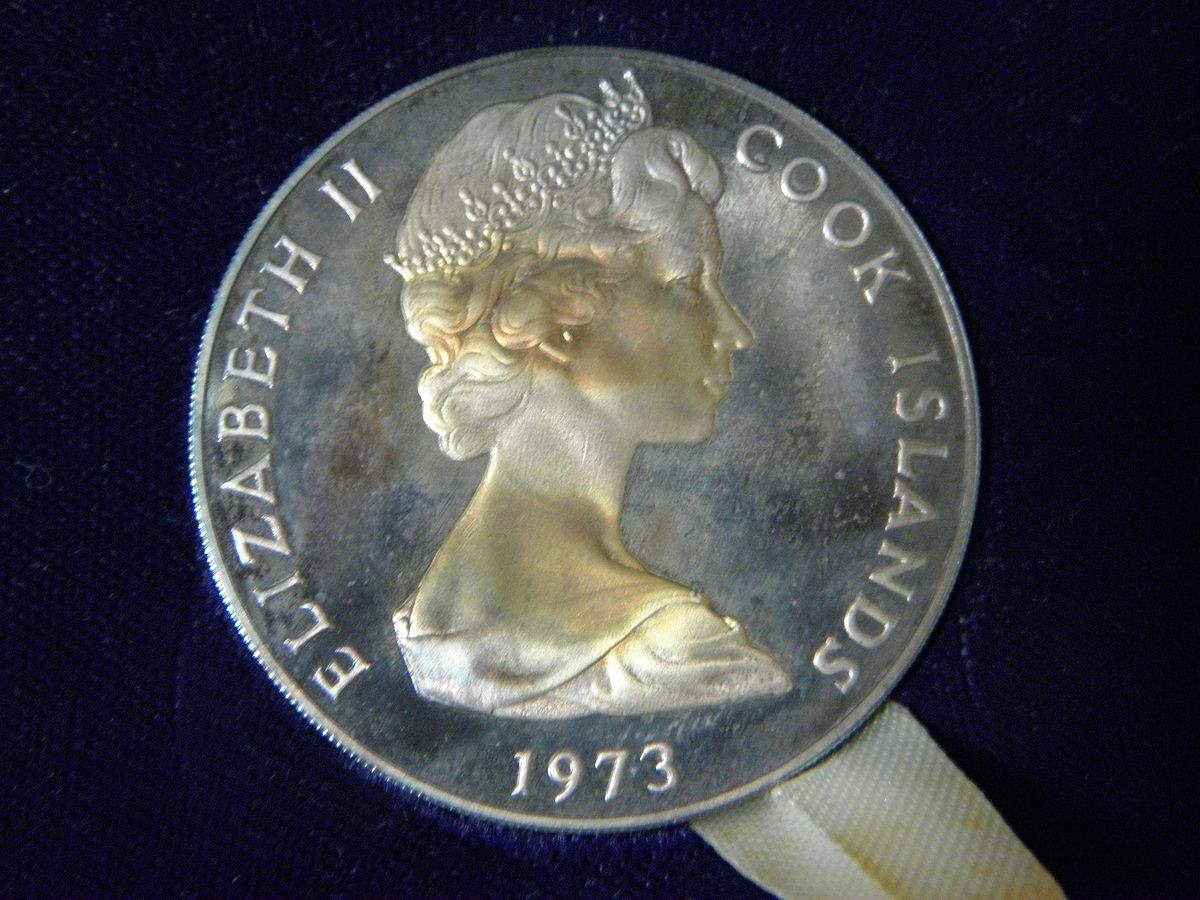 COOK ISLANDS クック諸島 1973年 エリザベス女王記念銀貨 2ドル銀貨 2個セット_画像3