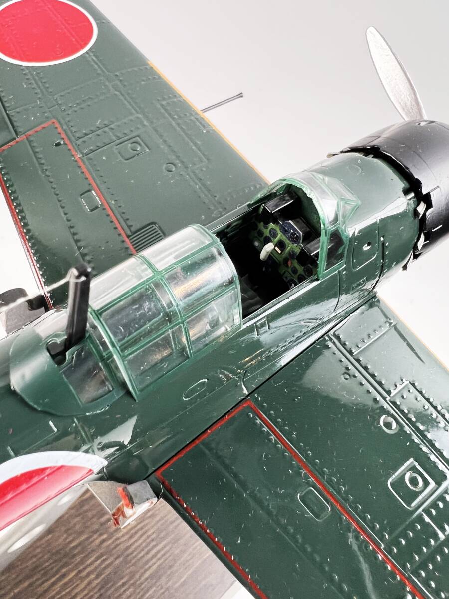 美品　希少　ユーキャン ダイキャスト飛行機 1/48 零式艦上戦闘機五二型 本体　完成品　1円～　金属製　戦闘機　台座付き_画像5