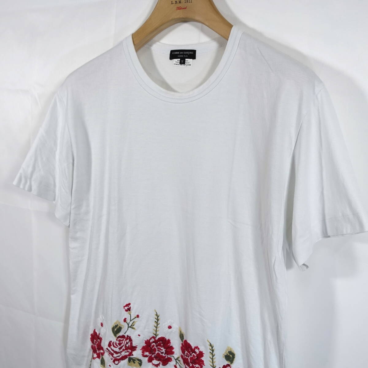 【良品】コムデギャルソンオムプリュス　花柄刺繍Ｔシャツ　COMME des GARCONS Homme Plus　サイズＭ　白