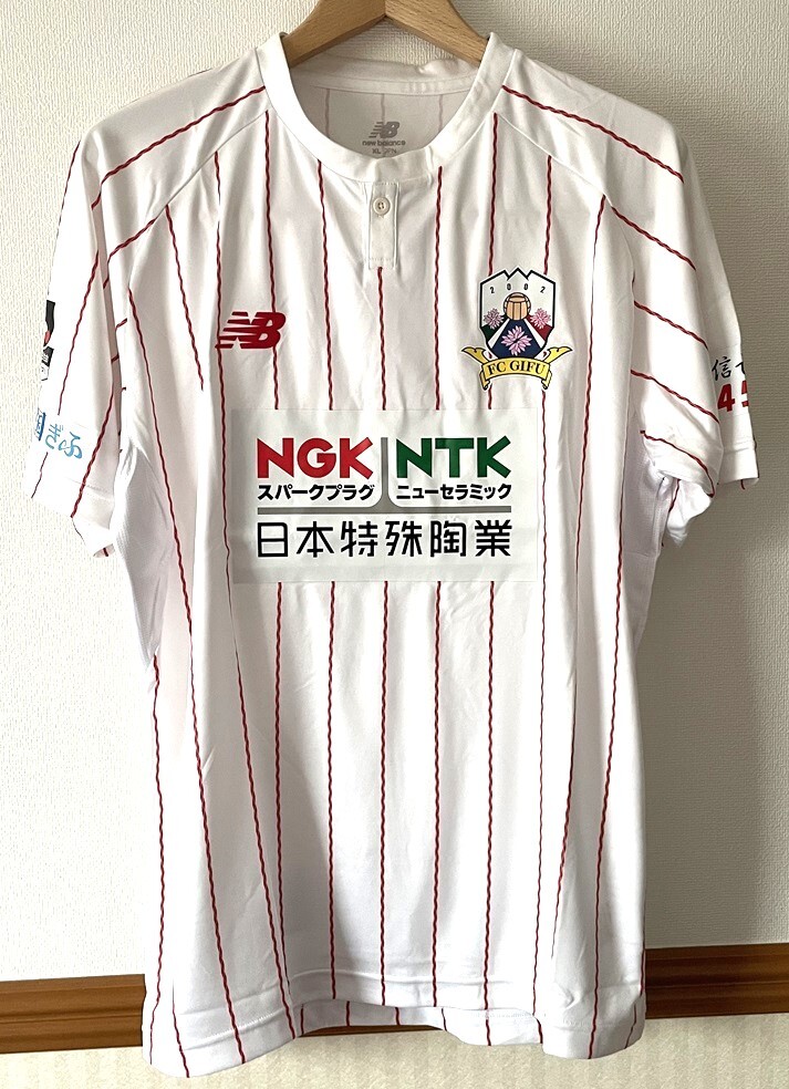 ニューバランス　FC岐阜　2017 AWAY S/Sユニフォーム　XL_画像1