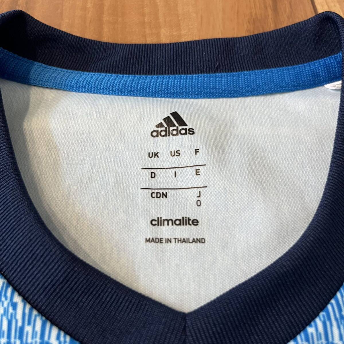 adidas アディダス 半袖シャツ Tシャツ ポリエステル ツートン climalite プリントロゴ ネイビー ブルー サイズ0 玉mc2836_画像6