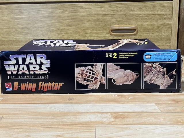  plastic model B-wing Fighter -B- wing Fighter -[ Star * War z] Limited Edition AMT/ERTL box collapse 