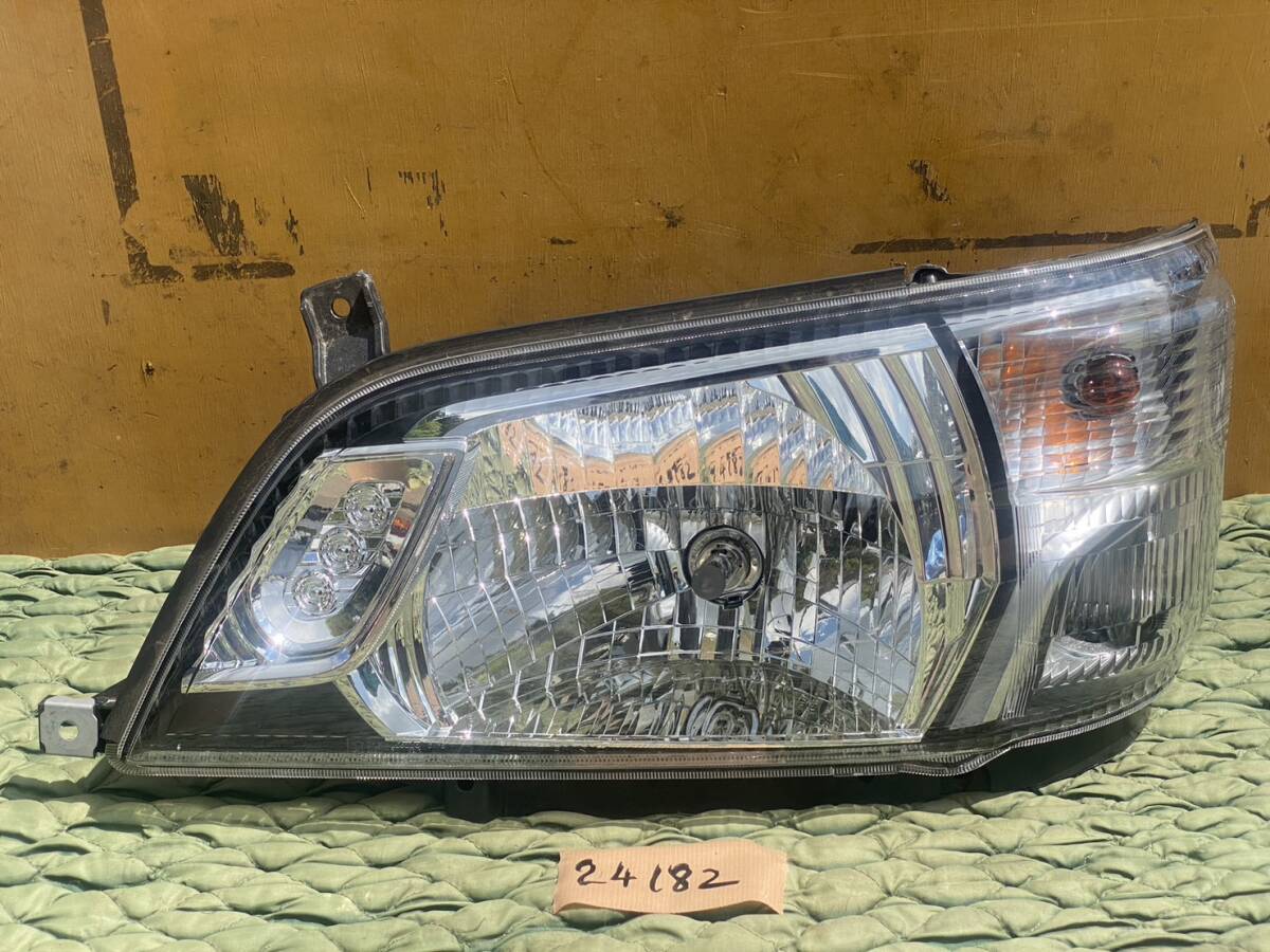 [24182] original head light L left passenger's seat side Hino Dutro Toyota Dyna Heisei era 28 year XZC605 24V Ibaraki prefecture 