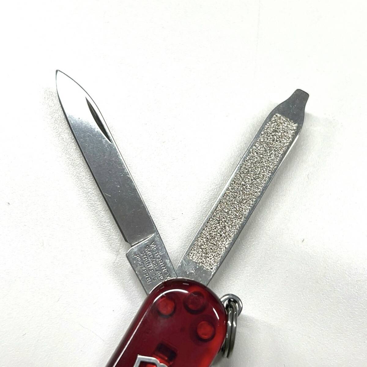 R672-W7-1252 ◎ VICTORINOX ビクトリノックス クラシック シグネチャーＴ マルチツール ナイフ アウトドア キャンプ サバイバル 箱付き③_画像6