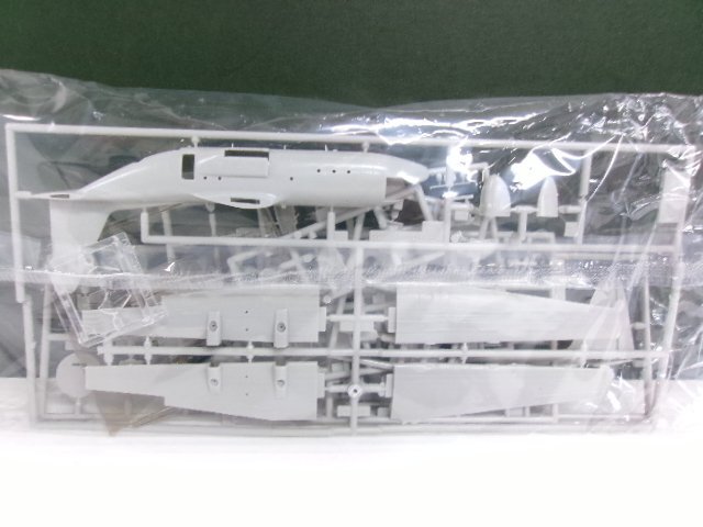 ハセガワ 1/200 C-130R ハーキュリーズ 海上自衛隊 キット (5131-745)_画像6