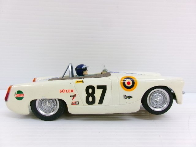  details unknown 1/24? MG slot car private person made goods (3112-48)