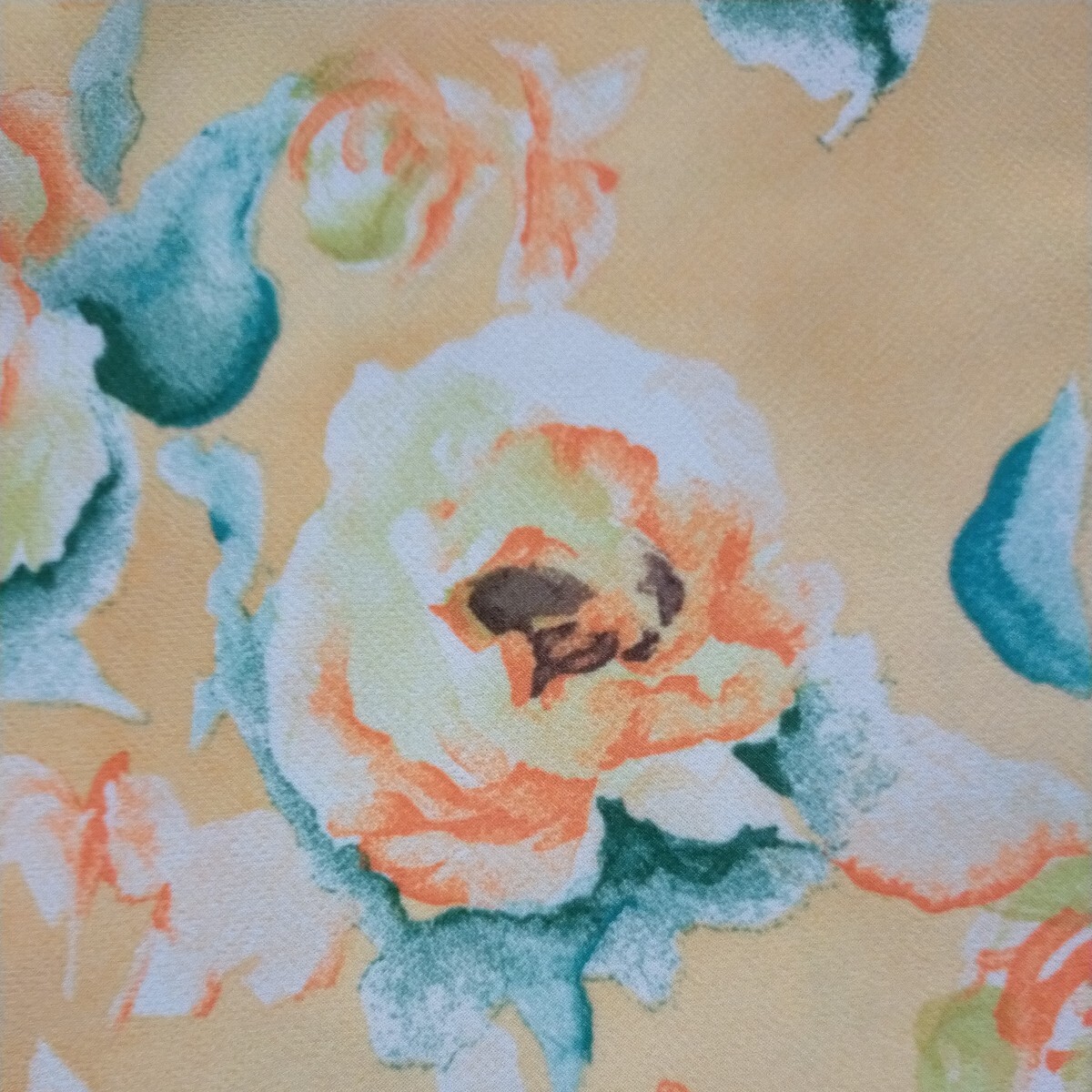 ひざ丈スカート　花柄　オレンジ　RECIPE　日本製　Ｓサイズ　美品　　_画像3