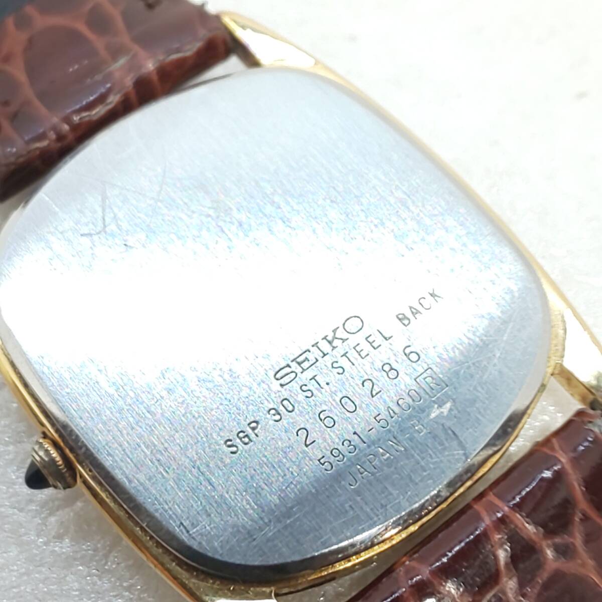 ◆◇セイコー◇◆SEIKO Dolce 5931-5460 ドルチェ ゴールド文字盤 SGP30ケース メンズ 腕時計 電池交換済◆コレクション放出_画像4