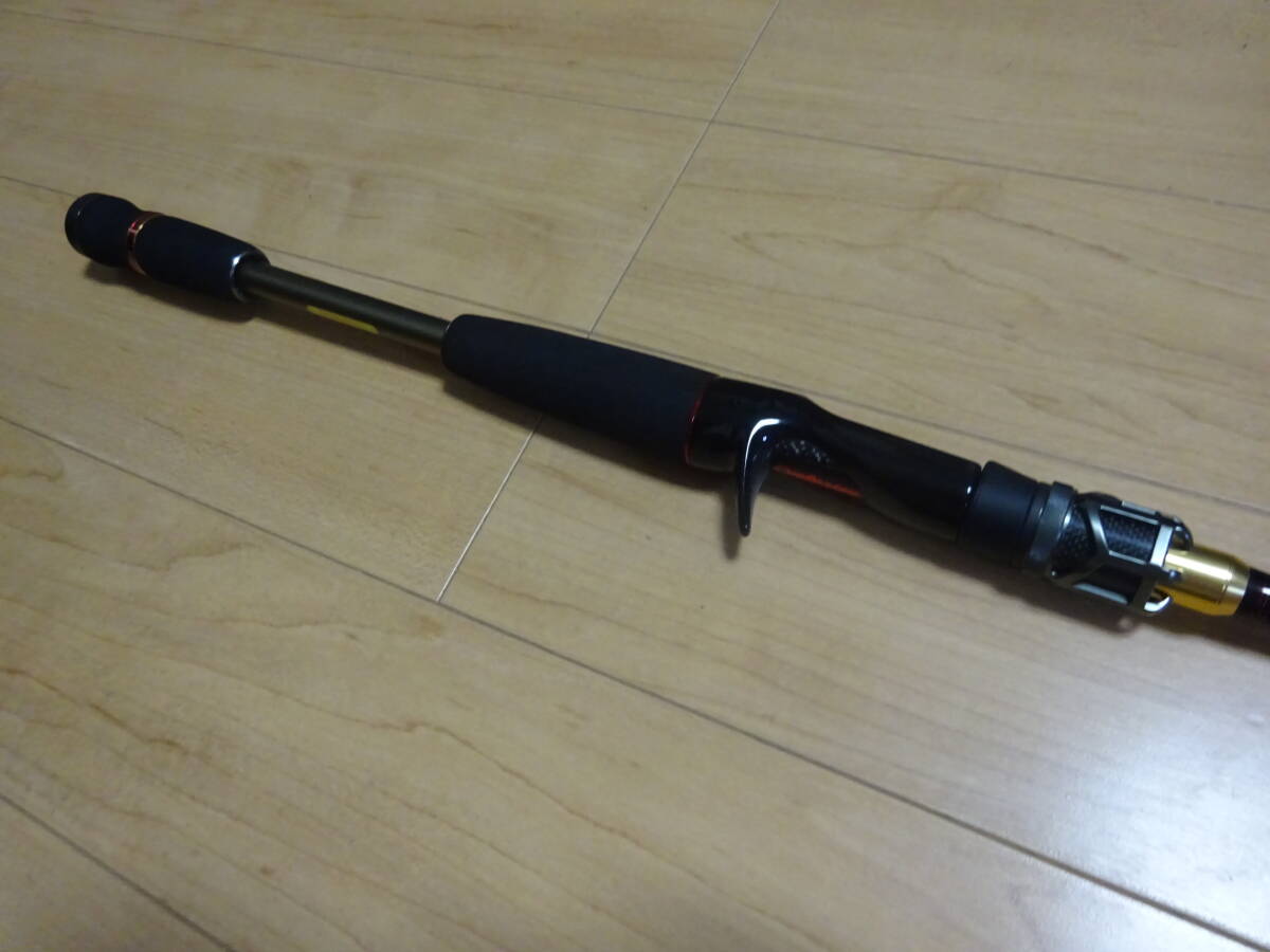 Yahoo!オークション - 新品同様 メガバス エ Yahoo!オークション - 新品同様 メガバス エ