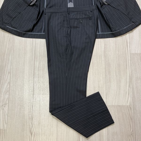 【Ermenegildo Zegna】 エルメネジルドゼニア　春夏　AB5（M〜Lサイズ程度）　ブラック　黒　ストライプ　スーツ　メンズ　セットアップ_画像8