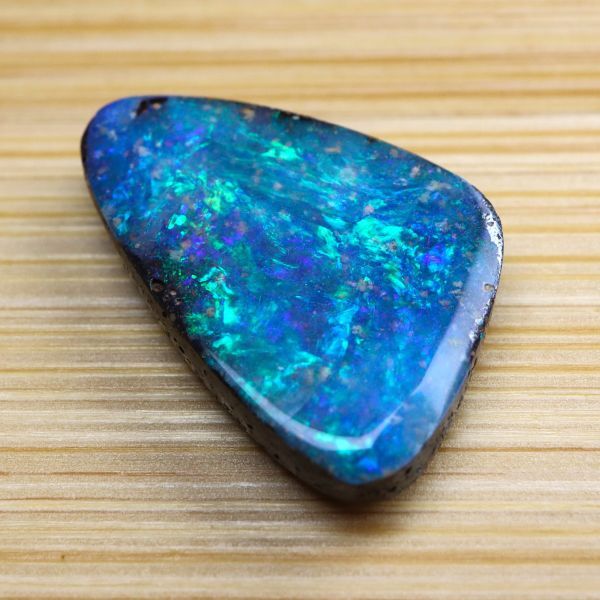 オーストラリア産 天然ボルダーオパール2.31ct boulder opal_画像2
