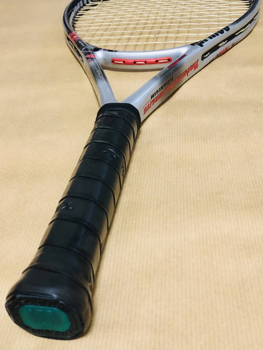 送料無料 テニスの王子様 PRINCE THUNDER SUPER LITE TITANIUM 送料無料 テニスの王子様 PRINCE THUNDER SUPER LITE TITANIUM