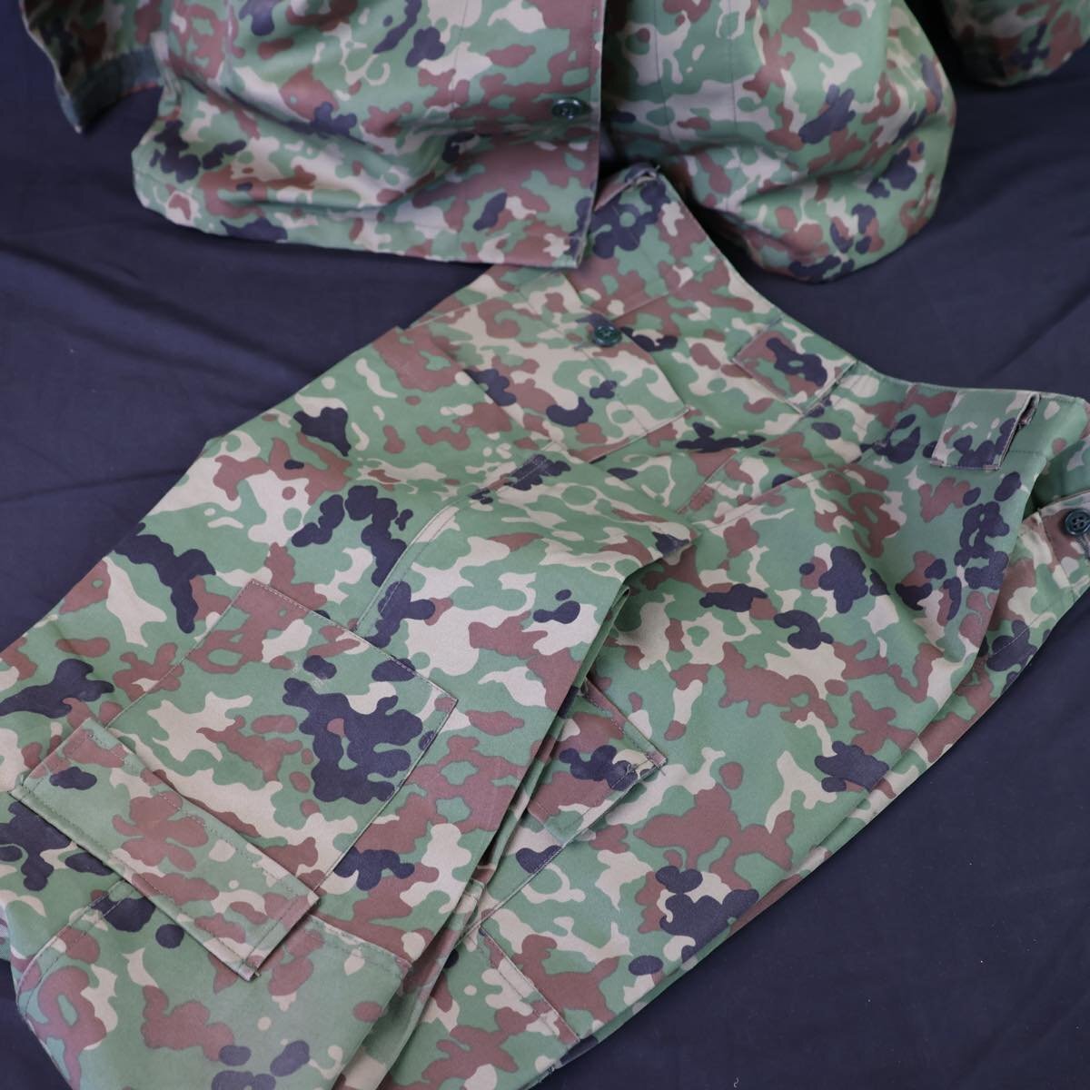 メーカー不明 陸上自衛隊 迷彩服 2型 上下セット size :5B #S-8456の画像2