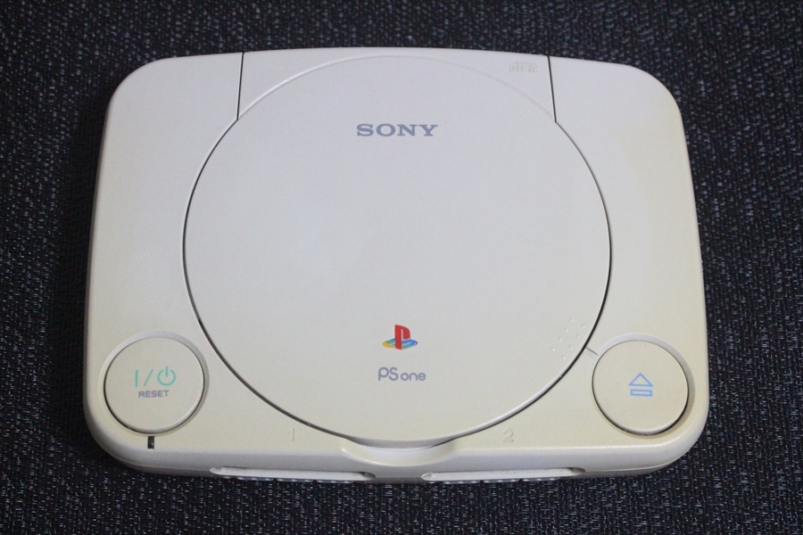 【送料込/ジャンク】PS　★　Psone combo　★モニター　コントローラー　_画像2