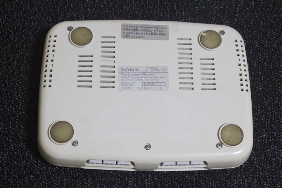 【送料込/ジャンク】PS　★　Psone combo　★モニター　コントローラー　_画像3