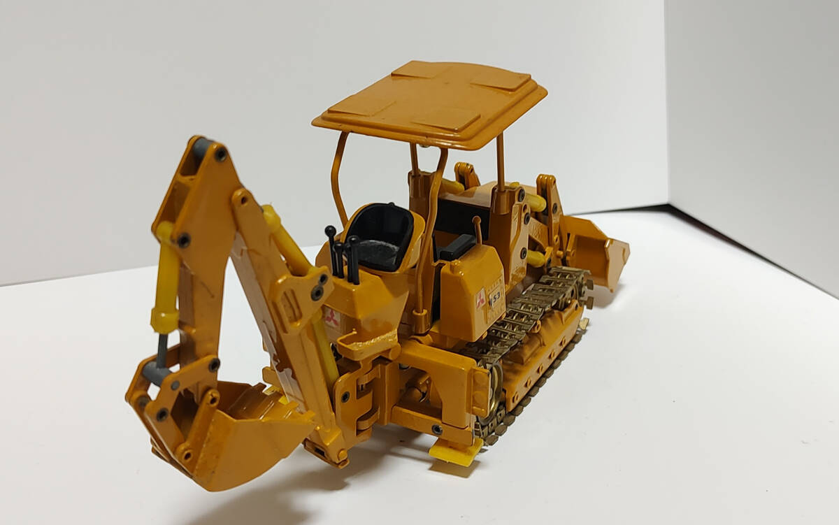 MITSUBISHI BS3　TRACTOR　SHOVEL　1：25_画像2