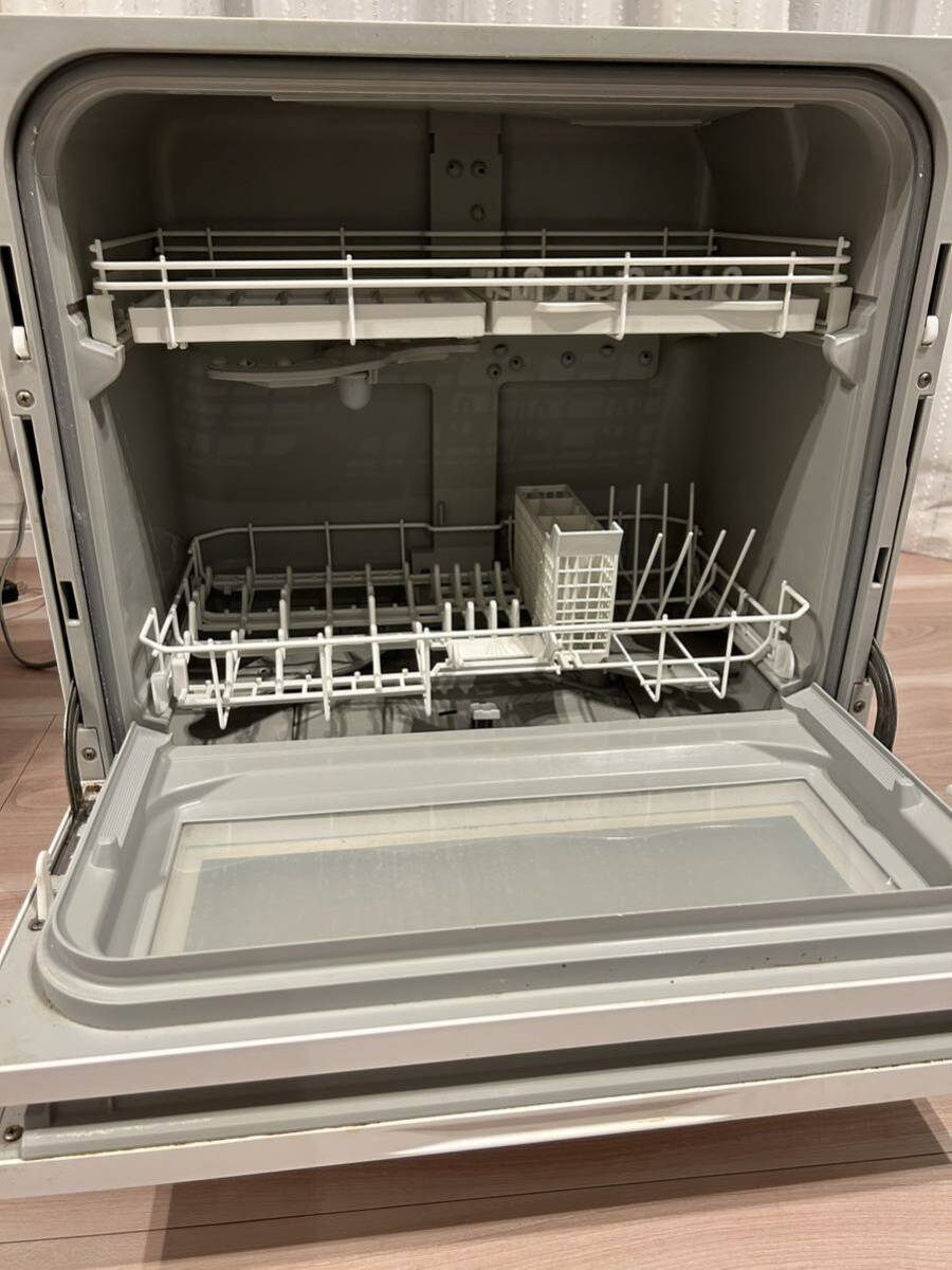 Panasonic/パナソニック 食器洗い乾燥機 食洗機 NP-TH2 2019年製通電確認済_画像3