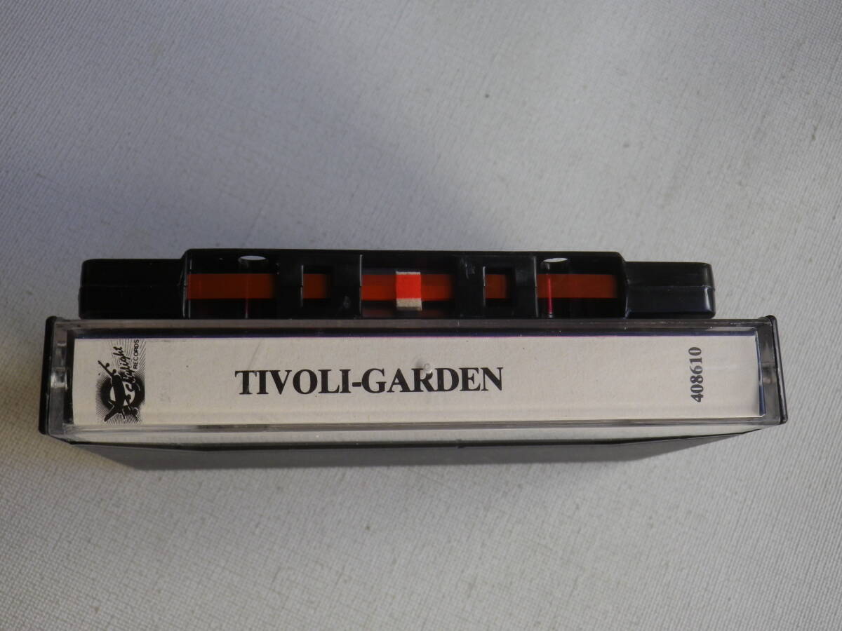 ◆カセット◆TIVOLI-GARDEN 1844-1984　輸入版　中古カセットテープ多数出品中！_画像3