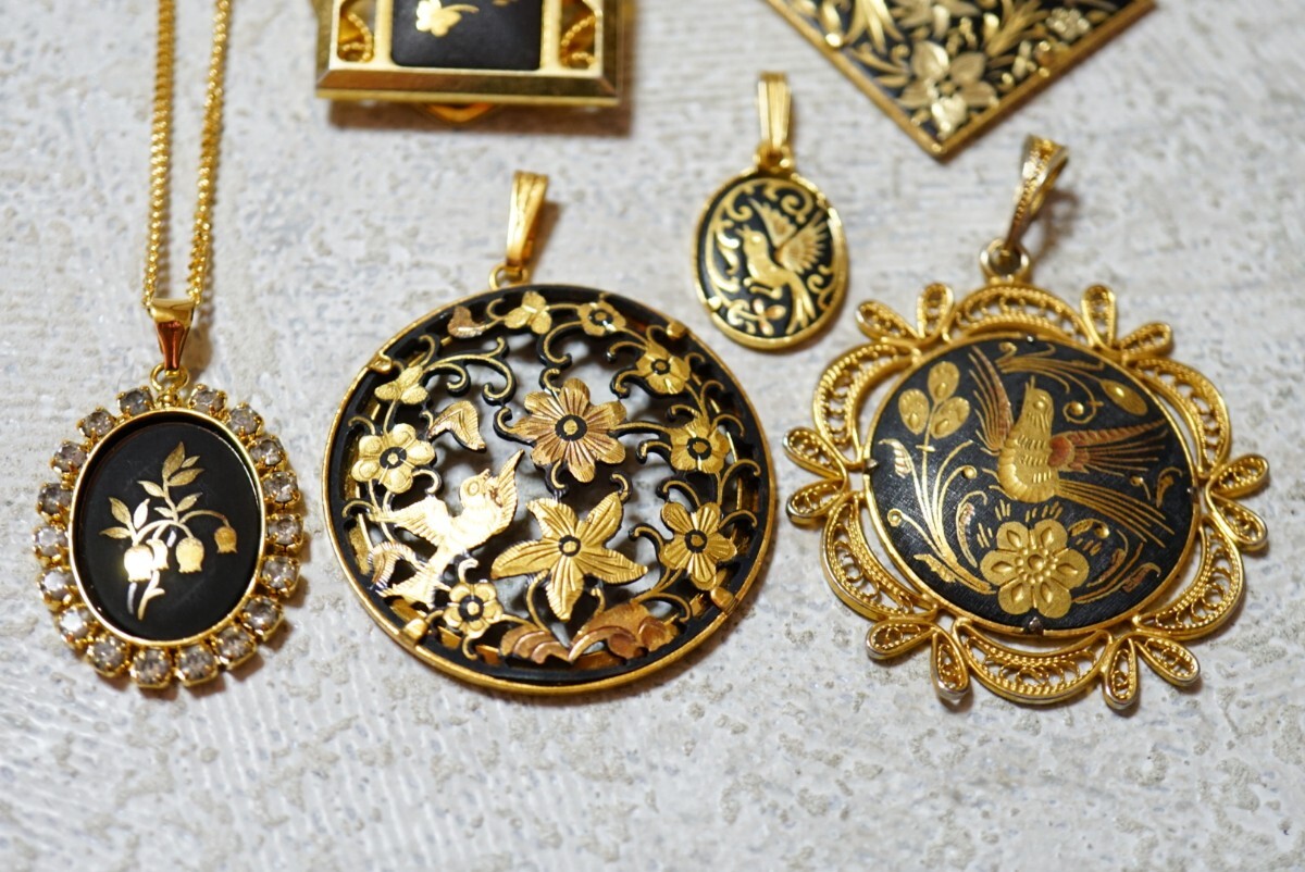 B2174 gold ...dama skinner do pendant necklace scarf clip Vintage accessory large amount together . summarize set sale 