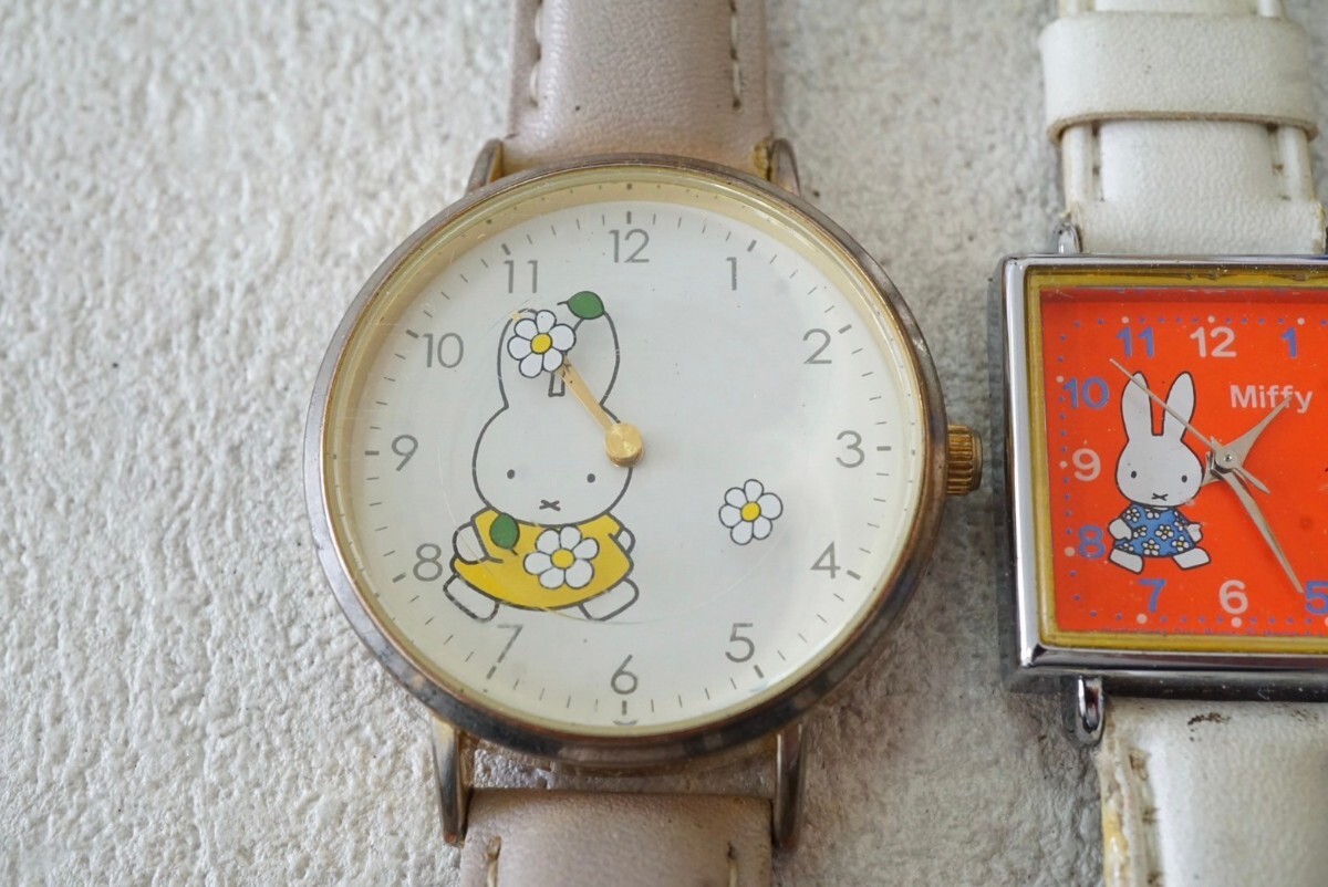 F692 Miffy/ミッフィー キャラクター 腕時計 3点セット アクセサリー 大量 まとめて おまとめ まとめ売り 不動品_画像2