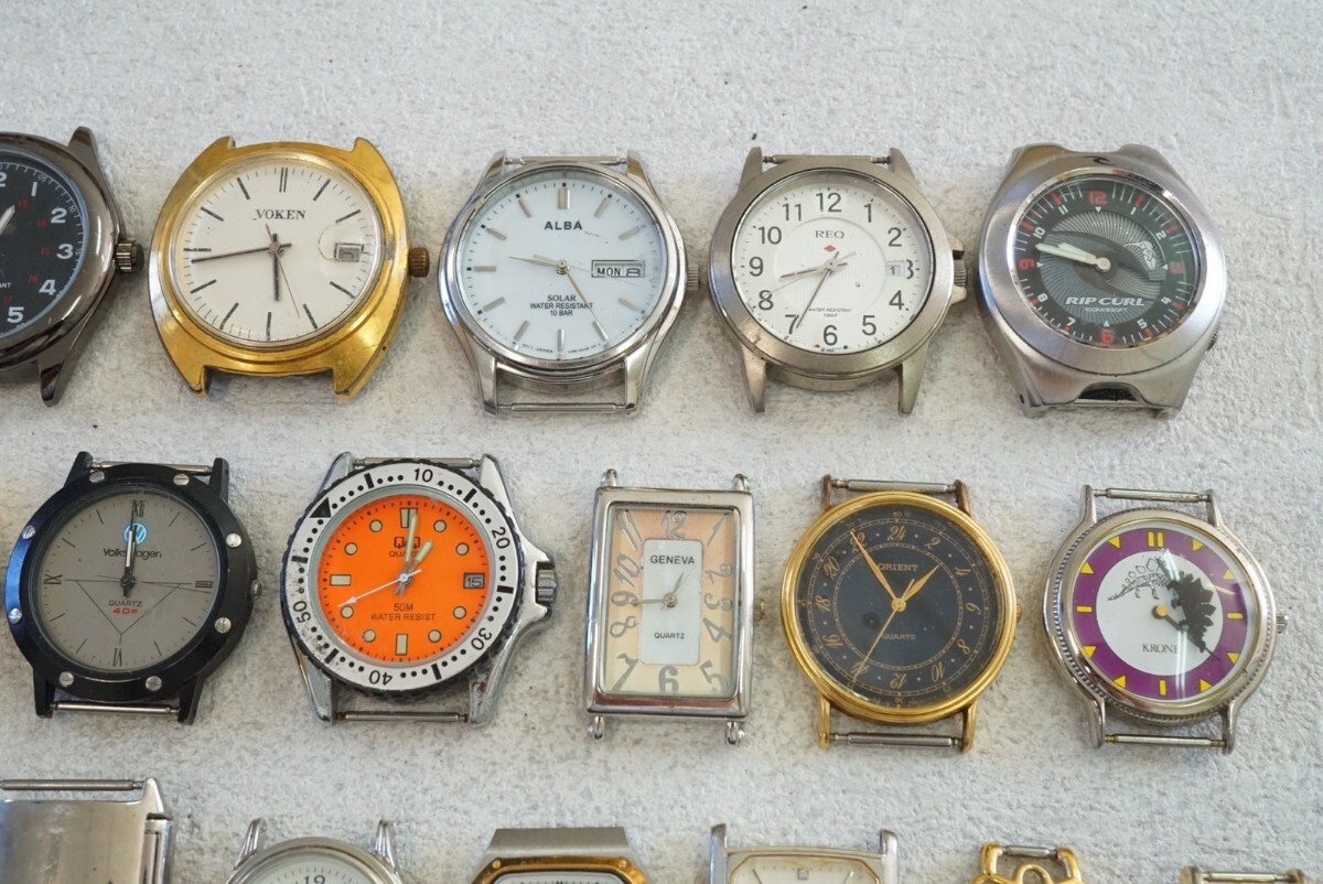 F987 лицо циферблат различный 30 пункт наручные часы бренд аксессуары много комплект совместно . суммировать продажа комплектом кварц неподвижный товар 