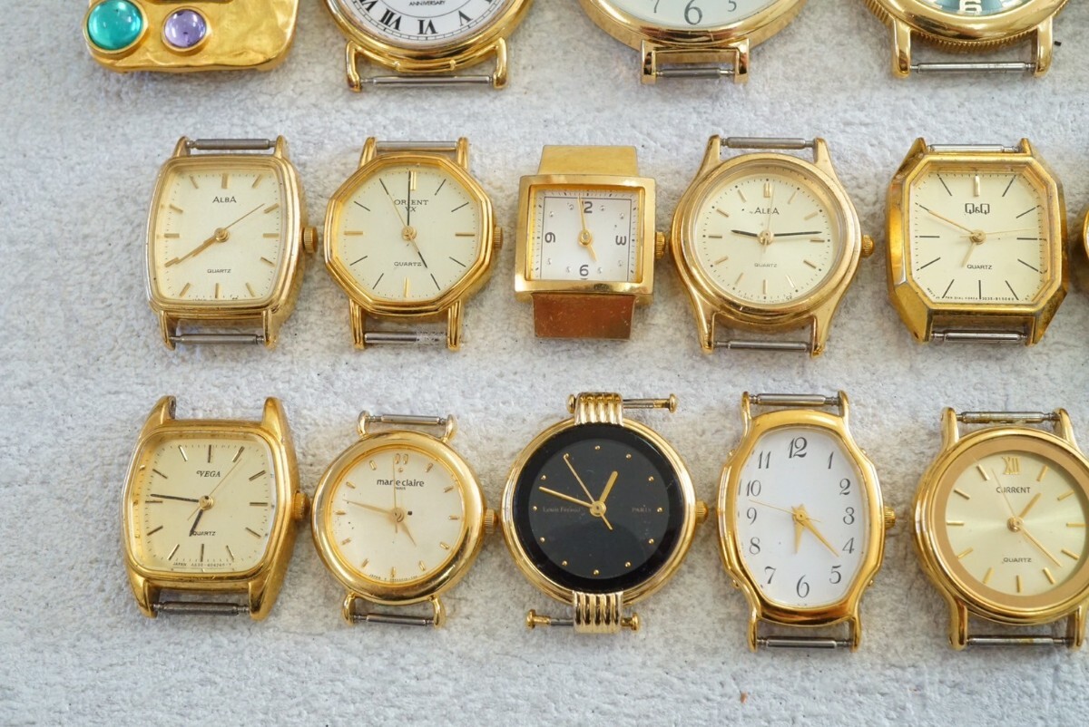 F984 ゴールドカラー 文字盤 フェイス 20点セット 腕時計 アクセサリー レディース メンズ 大量 まとめて おまとめ まとめ売り 不動品_画像4